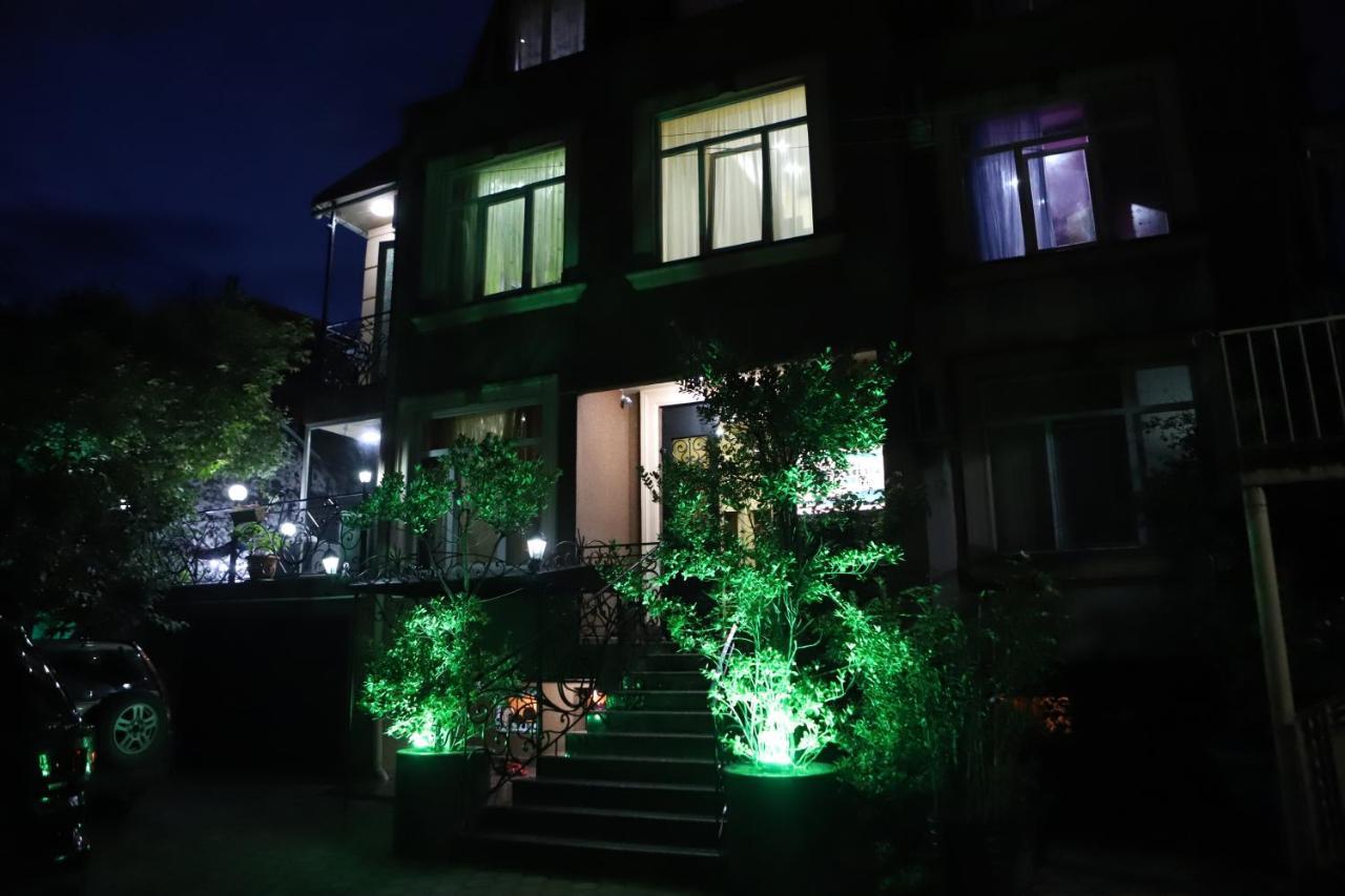 Hotel Black Sea House Batumi Ngoại thất bức ảnh