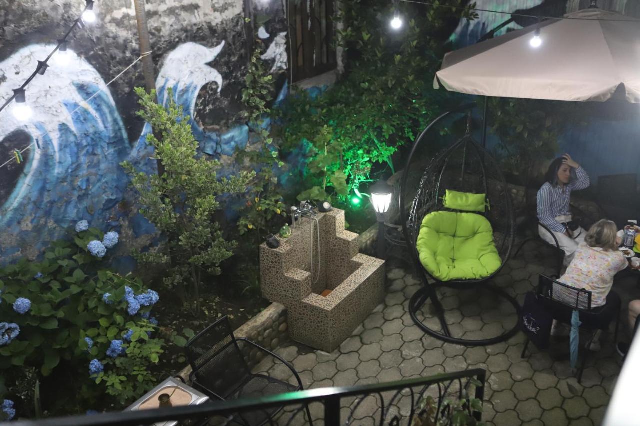 Hotel Black Sea House Batumi Ngoại thất bức ảnh