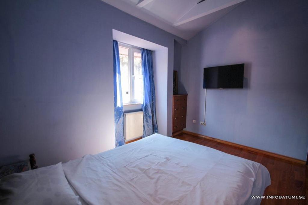Hotel Black Sea House Batumi Ngoại thất bức ảnh