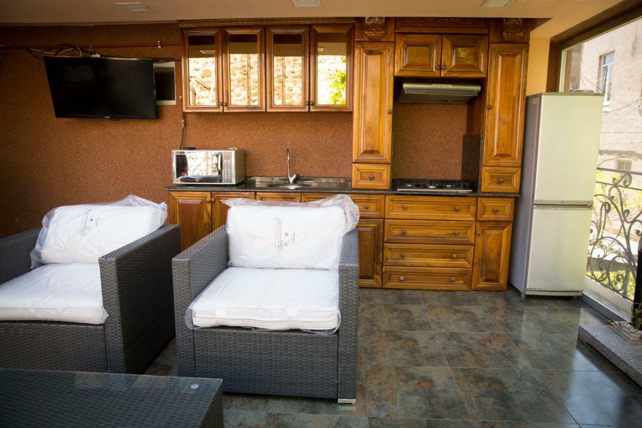 Hotel Black Sea House Batumi Ngoại thất bức ảnh