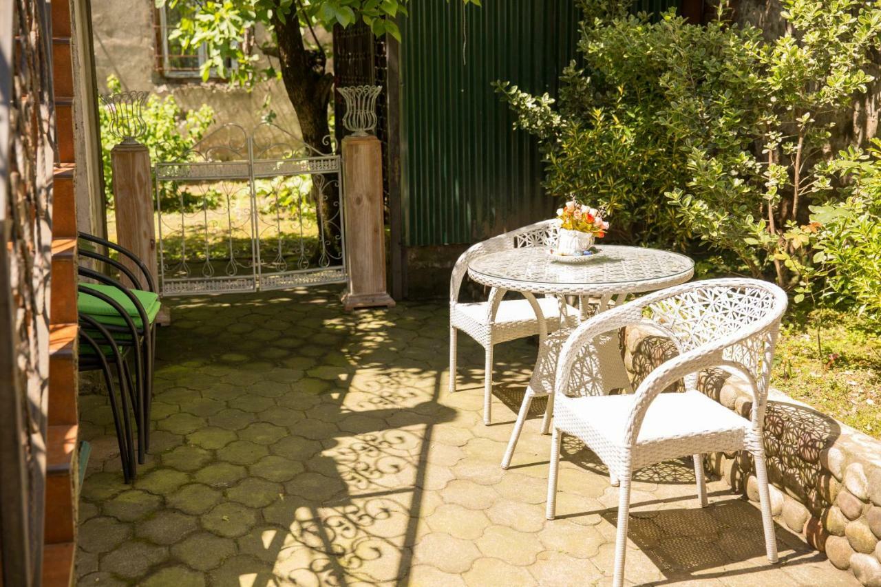 Hotel Black Sea House Batumi Ngoại thất bức ảnh