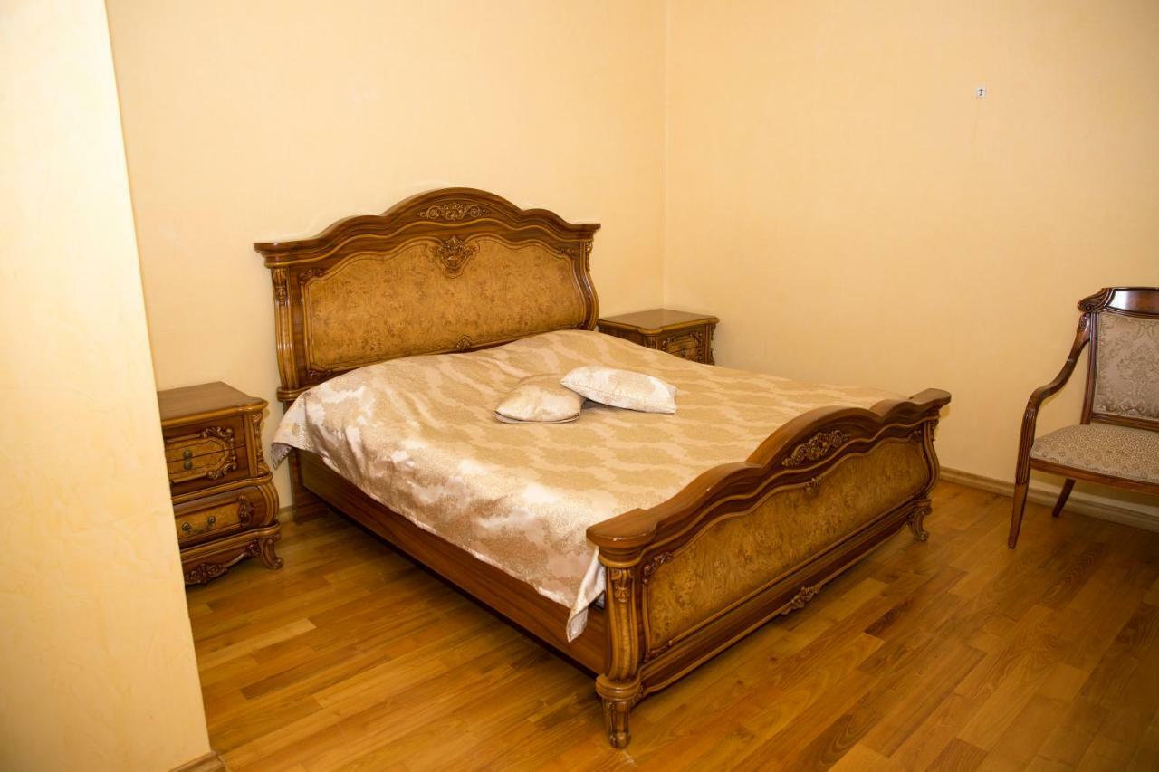 Hotel Black Sea House Batumi Ngoại thất bức ảnh
