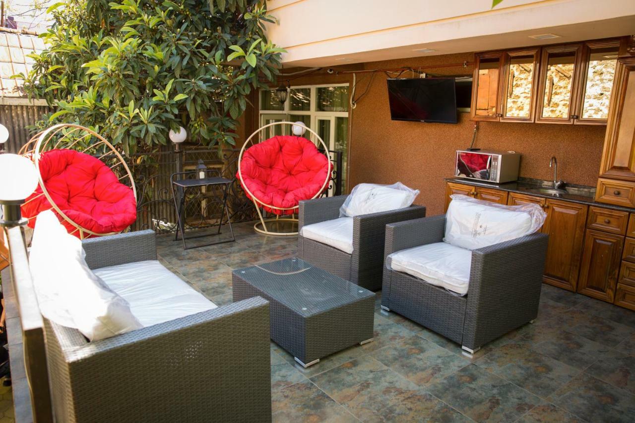 Hotel Black Sea House Batumi Ngoại thất bức ảnh